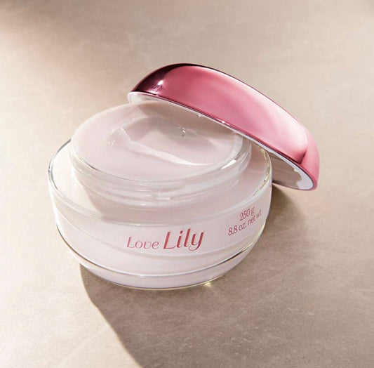 Creme Hidratante Acetinado Love Lily, 250g